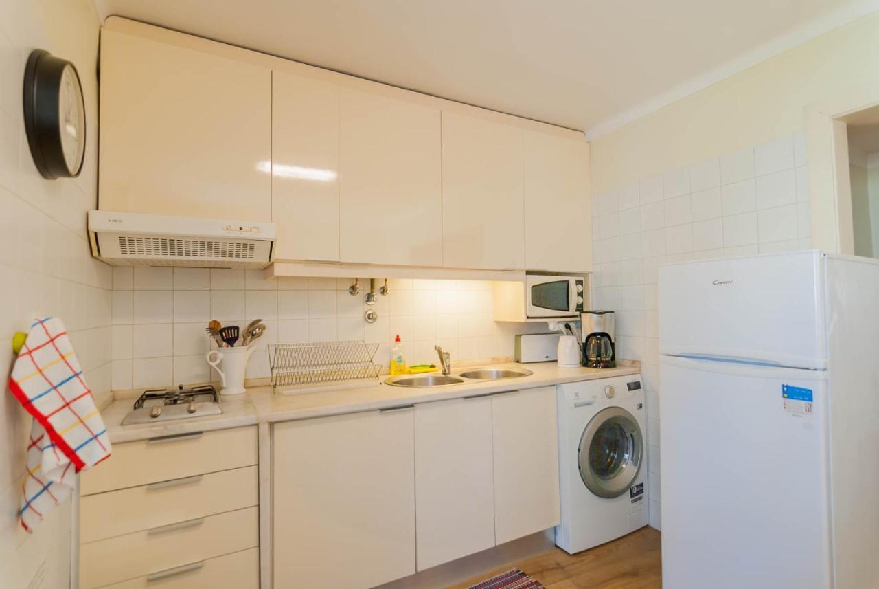 'White House' Apartment- Alfama Lisbon Exterior photo